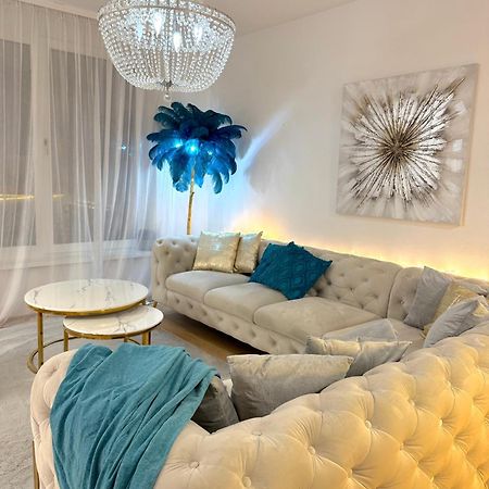 Apartment Puma V Centre Piestan Пиещани Екстериор снимка