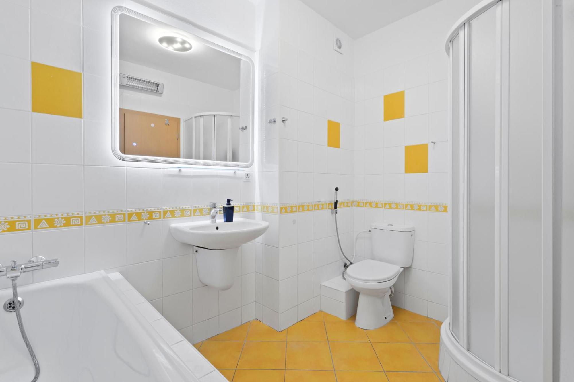 Apartment Puma V Centre Piestan Пиещани Екстериор снимка